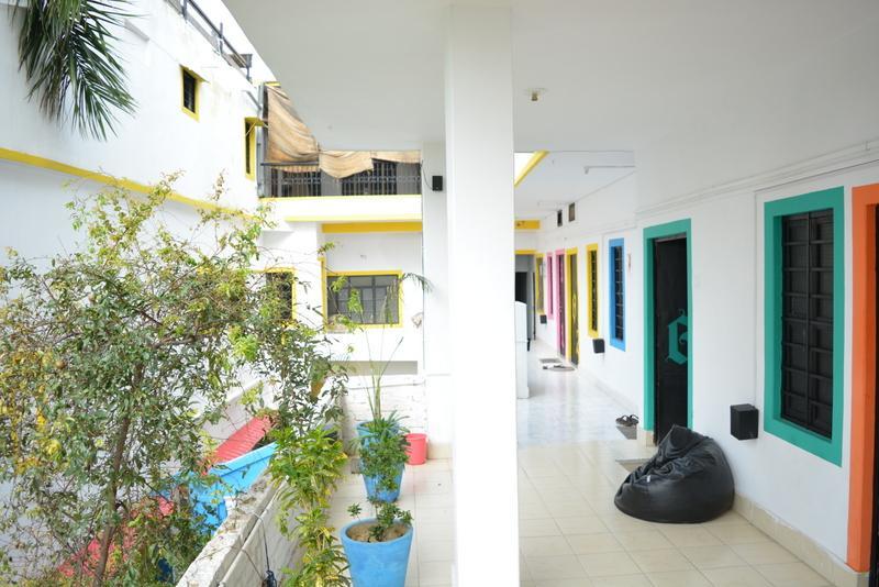 Hostelavie - Varanasi Ngoại thất bức ảnh