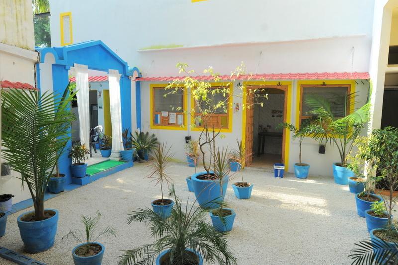 Hostelavie - Varanasi Ngoại thất bức ảnh